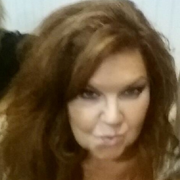 Meet your Posher, Diane - Picture 3 of 3